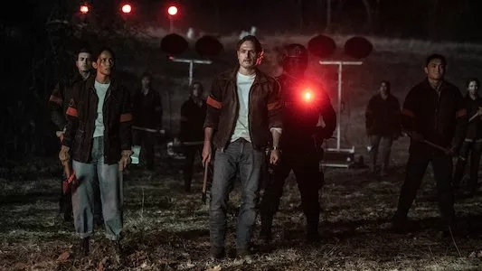 Image The Walking Dead: The Ones Who Live 1